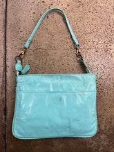 Cargar imagen en el visor de la galería, Aquamarine Leather Multi-Way Purse
