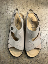 Charger l'image dans la galerie, Biotime Comfort Sandals (Size 42 = 11)
