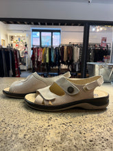 Charger l'image dans la galerie, Biotime Comfort Sandals (Size 42 = 11)
