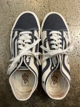 Charger l'image dans la galerie, Vans Old Skool Tapered Eco Theory Sneakers (Men’s 7/ Women’s 8.5)
