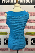 Cargar imagen en el visor de la galería, Blue Ruffle Tank (Size M)
