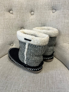 Knitted & Suede Slipper Boots (Size 6)