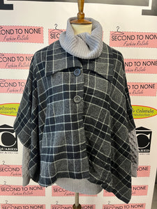 Plaid Sherlock Holmes Cape (One Size)