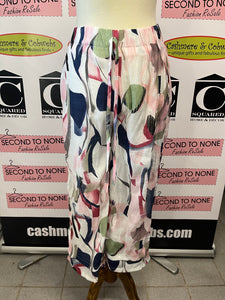 NWT Flowy Printed Pants (Size M)