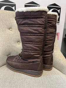 Kamik Brown Tall Winter Boots (Size 8)