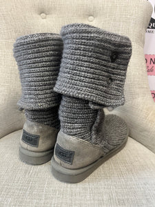 Ugg Knit Soft Slipper Boot (Size 8)