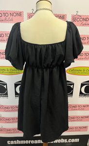 NWT Black Babydoll Top (Size M)