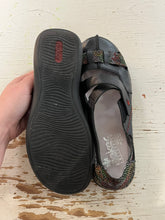 Cargar imagen en el visor de la galería, Black &amp; Colourful Speck Rieker Leather Mary Jane’s (Size 9/EU 40)
