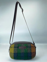 Cargar imagen en el visor de la galería, Authentic Scottish Tartan Crossbody Bag (2 Tartan Colours Left!)
