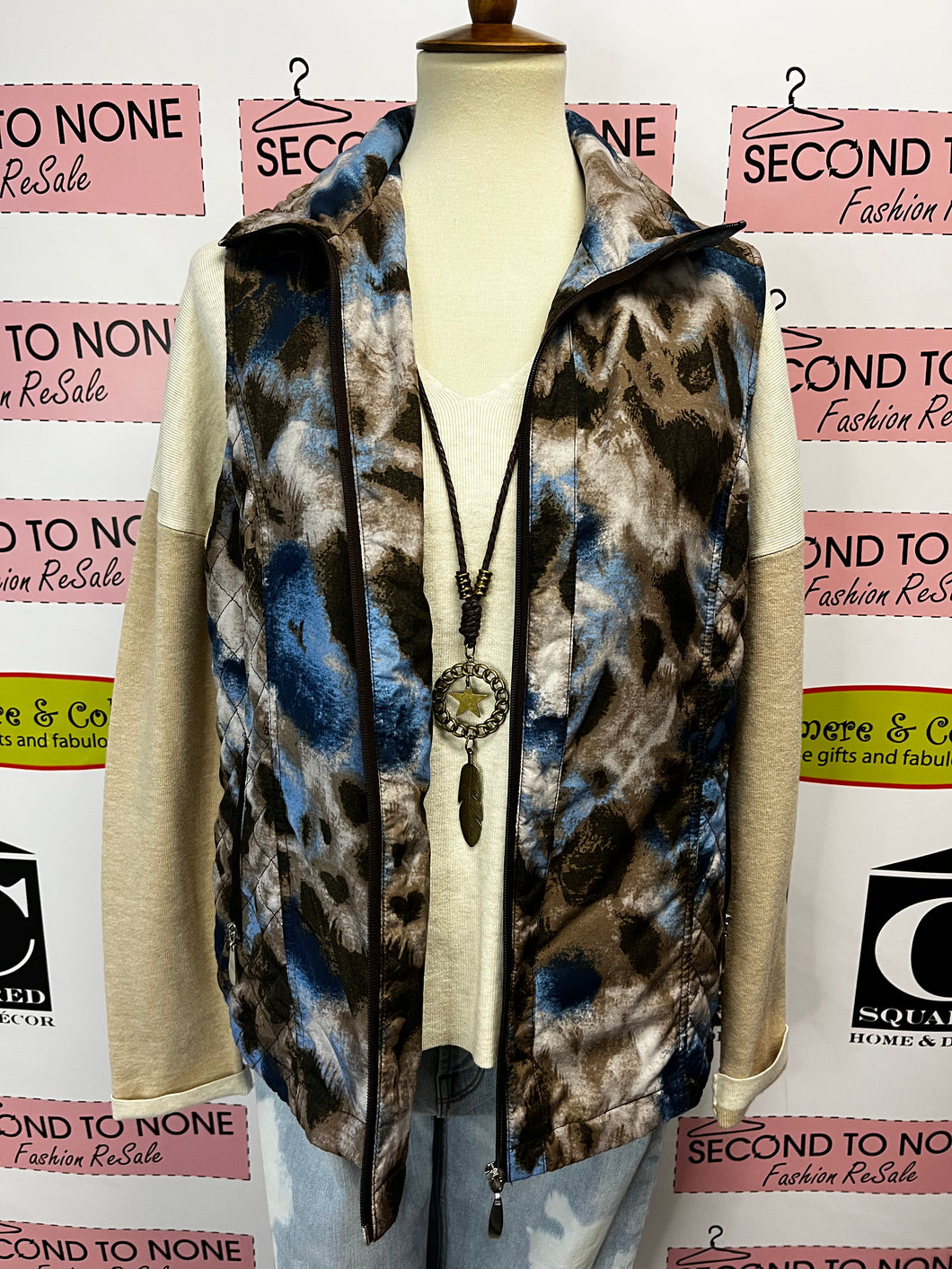 Lightweight Abstract Print Vest (Size S/M)