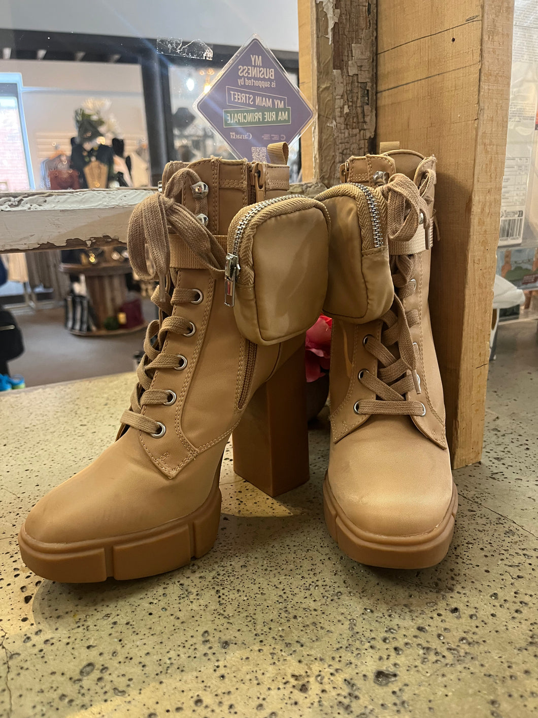 Steve Madden Tan Platform Boots (Size 7)