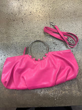 Charger l&#39;image dans la galerie, Retro Style Pink Clutch with Strap
