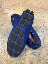 Charger l&#39;image dans la galerie, Blue Suede Driving Shoes (Size 7)

