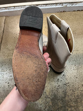 Charger l&#39;image dans la galerie, Justin Ivory Western Style Boots (Size 7.5)
