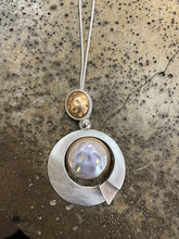 Cargar imagen en el visor de la galería, Long Silver &amp; Gold Planet Necklace (Only 1 Left!)
