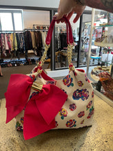 Charger l'image dans la galerie, Betsy Johnson Bow-Licious Tote Purse

