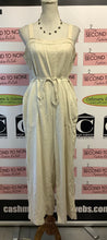 Charger l'image dans la galerie, Old Navy Linen Blend Jumpsuit (Size L)
