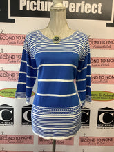 Load image into Gallery viewer, La Madona Striped Top (Size XL)
