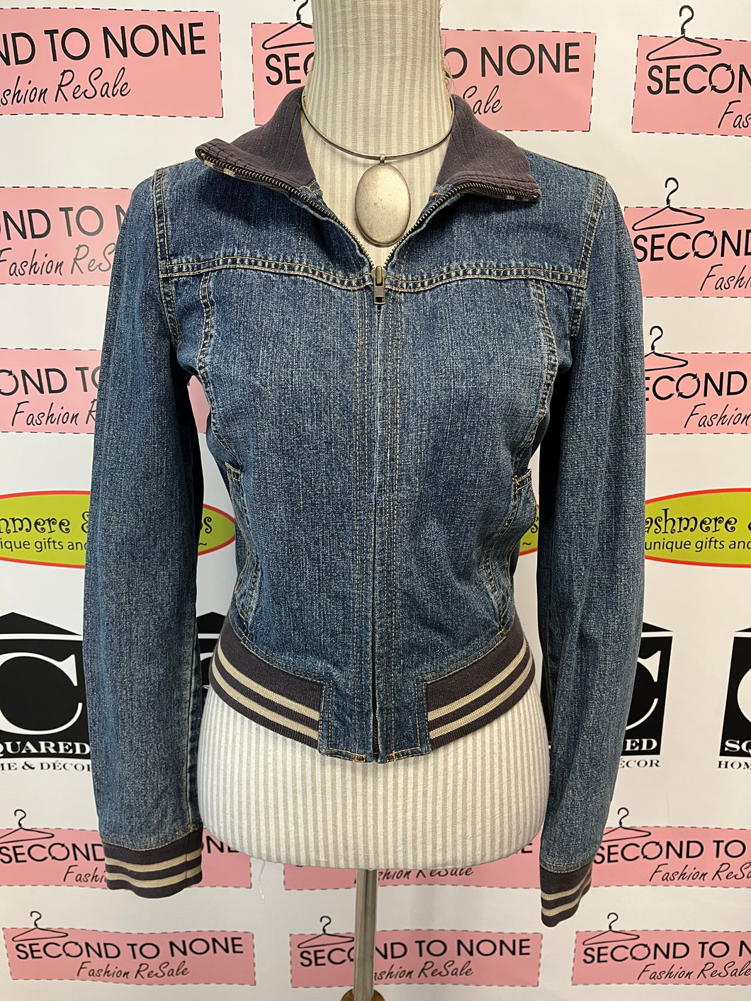 Mexx Cropped Denim Jacket (Size 6/36)