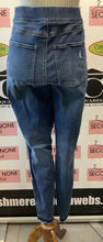 Load image into Gallery viewer, Spanx Distressed Jeans (Size XL)
