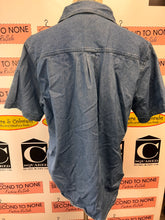 Load image into Gallery viewer, Vintage Cabin Creek Tropical Icons Denim Shirt (Size L)
