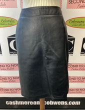 Load image into Gallery viewer, Vintage Elle B. Black Leather Pencil Skirt (Size 12)
