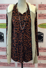 Load image into Gallery viewer, Grace &amp; Lace Hooded Knit Vest Cardi (Size XL)
