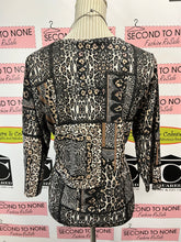 Load image into Gallery viewer, Unique Animal Print Classic Tee (Size L)
