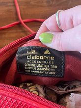 Cargar imagen en el visor de la galería, 1980s Liz Claiborne Cherry Leather Purse
