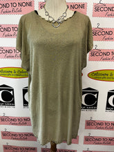 Load image into Gallery viewer, Moss Green Cover Up Top (Size S/M))

