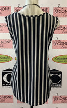 Load image into Gallery viewer, Striped Zip Top (Size M)
