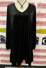Load image into Gallery viewer, Gentle Fawn Black Velvet Dress (Size XL)
