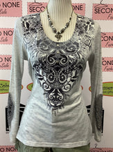 Load image into Gallery viewer, One World Spiral Lace Top (M)
