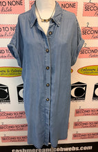 Load image into Gallery viewer, Lightweight Denim Shirt Dress (Size XL)
