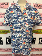 Charger l&#39;image dans la galerie, Abstract Unisex Hawaiian Shirts (2 Variations/Sizes)
