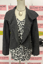 Cargar imagen en el visor de la galería, Mexx Wool Round Hem Sweater (Size S)
