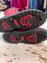 Load image into Gallery viewer, Olang Red Hiking Boots with Retractable Grips (Size 41= 10)
