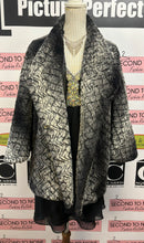 Load image into Gallery viewer, Novelti Batwing Faux Fur Midi Coat (Size L/XL)
