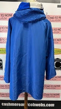 Charger l'image dans la galerie, Art Deco Pleated Reversible Swing Coat (Size L)
