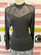 Charger l'image dans la galerie, Black Sheer Busier Fooler Blouse (Size XL)
