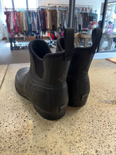 Load image into Gallery viewer, The Original Muck Boot Co. Derby Ankle Boot (Size 9)
