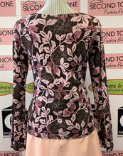 Load image into Gallery viewer, Pink Leaf Knit Top (L)
