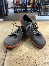 Load image into Gallery viewer, Whitin Men’s Wide Barefoot Dark Grey Sneakers (Size 8 Men’s/EU 40)
