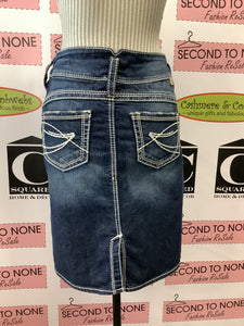 Silver Jeans Denim Skirt (Size 26)