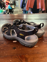 Load image into Gallery viewer, Keen Venice H2 Sandals (Size 7.5)
