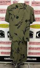Load image into Gallery viewer, Vintage Olive &amp; Black Printed Skirt &amp; Shirt Set (Size L/XL)
