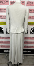 Charger l'image dans la galerie, Ice Grey Formal Dress &amp; Bolero Set (Size 8)
