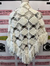 Load image into Gallery viewer, Vintage Hand-Knit Shawl (One Size)
