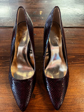 Load image into Gallery viewer, Burgundy Faux Snakeskin Heels (Size 8)
