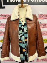 Load image into Gallery viewer, Cleo Petites Sherpa-Lined Faux Leather Jacket (Size M)
